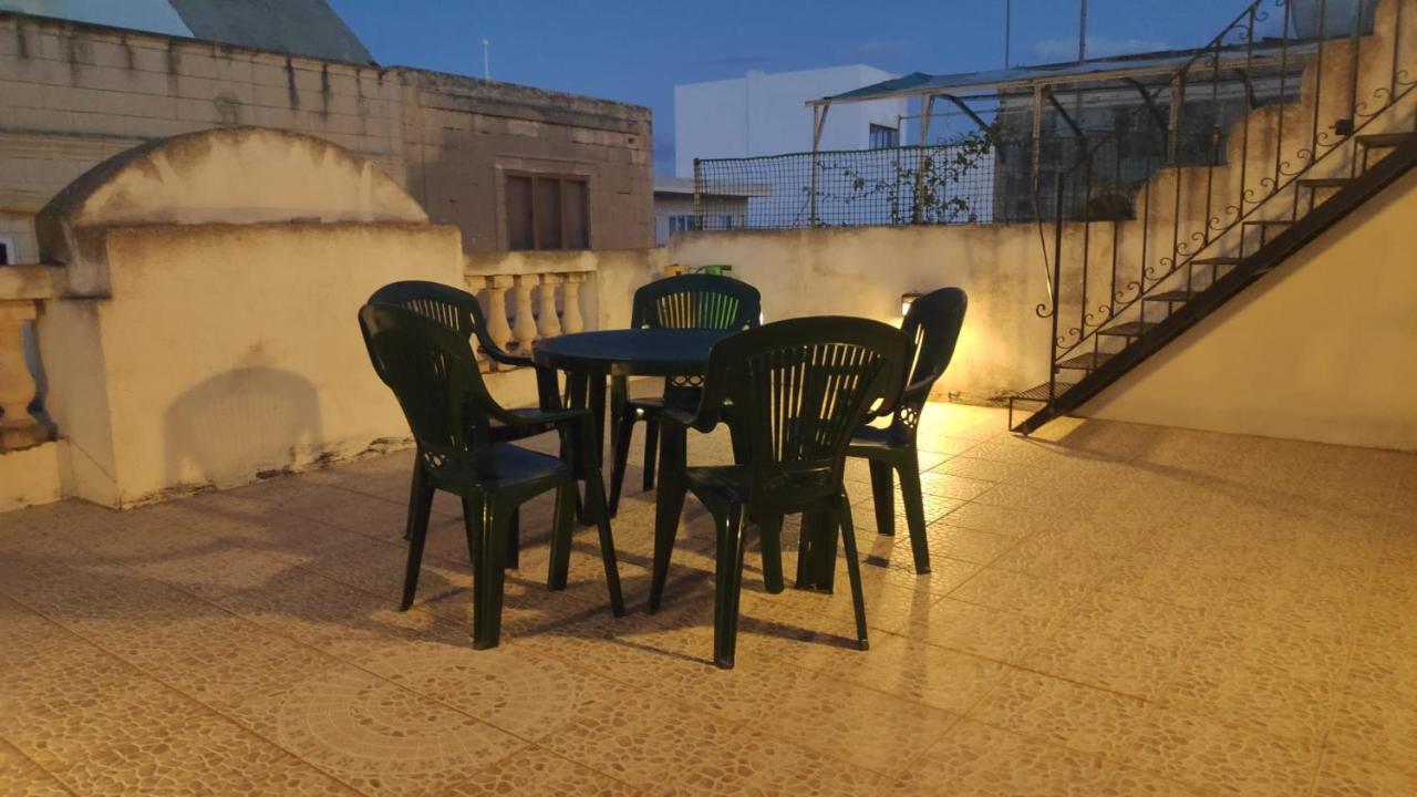 South Village Townhouse Zabbar ภายนอก รูปภาพ